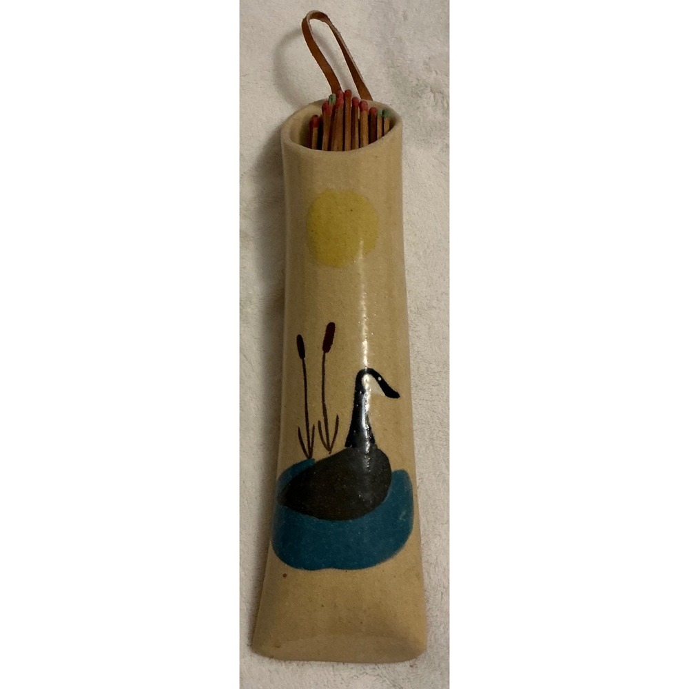 Vgt Studio Pottery Ceramic Match Holder Wall Pocket Canada Goose Folk Art 12"